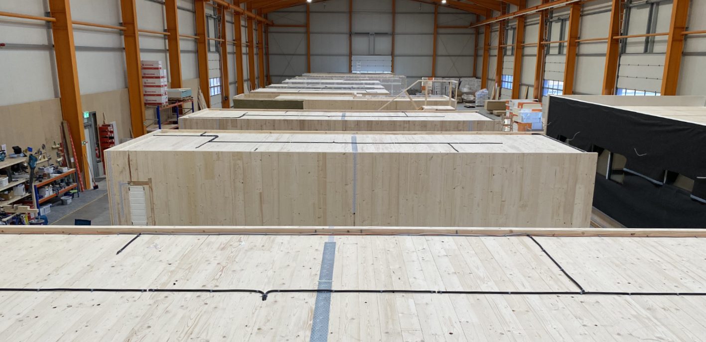 In unseren eigenen Werkshallen in Niedersachsen entsteht jedes Modulhaus in deutscher Wertarbeit.